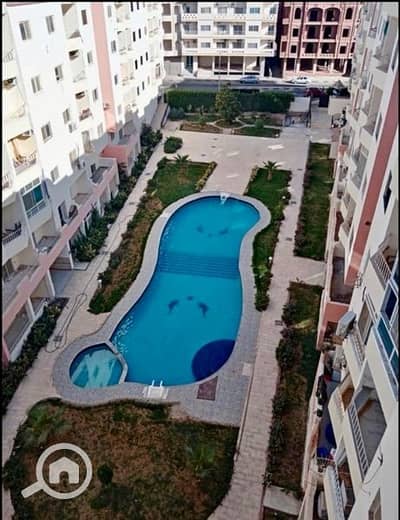 3 Bedroom Duplex for Sale in Hurghada, Red Sea - lovely duplex with roof 3 mins to beach & mamsha walk