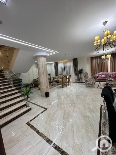 7 Bedroom Twin House for Sale in Sheikh Zayed, Giza - WhatsApp Image 2024-12-09 at 11.53. 33 AM. jpeg