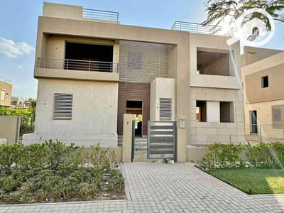 5 Bedroom Villa for Sale in 6th of October, Giza - 459110564_494035253587845_4430327976295407876_n. jpg