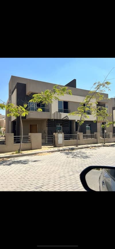 6 Bedroom Twin House for Sale in New Cairo, Cairo - IMG-20241119-WA0265. jpg