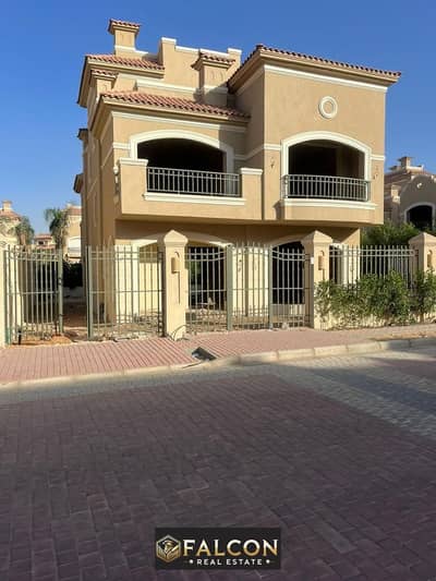4 Bedroom Villa for Sale in Shorouk City, Cairo - IMG-20240717-WA0015. jpg