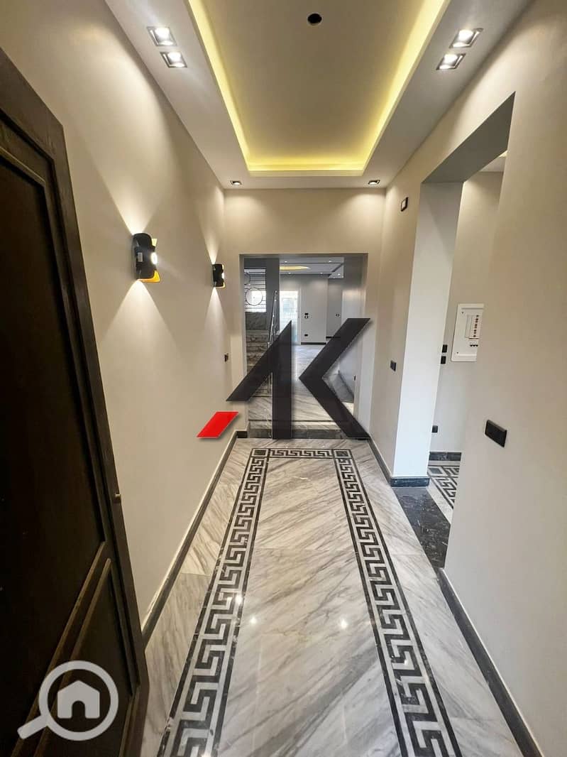 6 WhatsApp Image 2024-12-15 at 1.40. 42 PM (1). jpeg