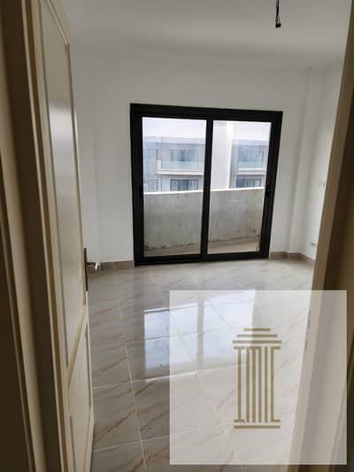 2 Bedroom Apartment for Sale in Madinaty, Cairo - IMG-20241119-WA0049. jpg