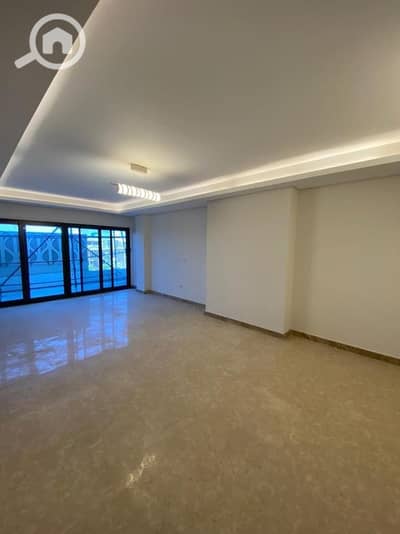 3 Bedroom Flat for Sale in Sheikh Zayed, Giza - WhatsApp Image 2024-05-15 at 1.33. 13 PM (1). jpeg