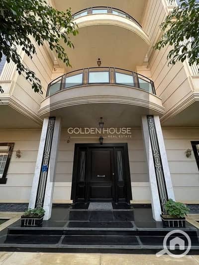 6 Bedroom Townhouse for Sale in New Cairo, Cairo - WhatsApp Image 2024-12-17 at 2.50. 38 PM(11). jpeg