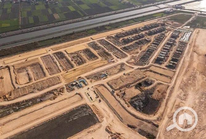 4 2b9aff63-7f75-46c6-a251-f0f51570bed4. jpg