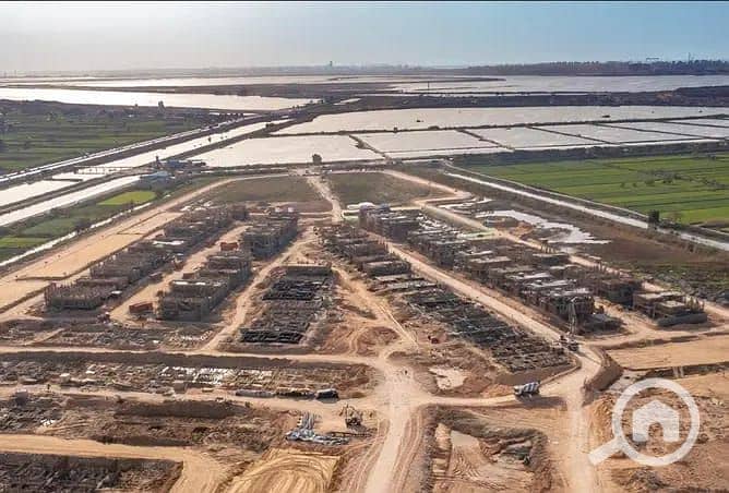 12 e419fa88-3f8f-48ef-b1c0-c469a4919ecd. jpg