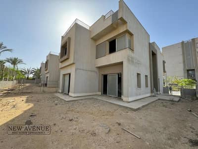 4 Bedroom Villa for Sale in New Cairo, Cairo - 7b996d9f-caea-438c-afcb-54cfef3022dc. jpg