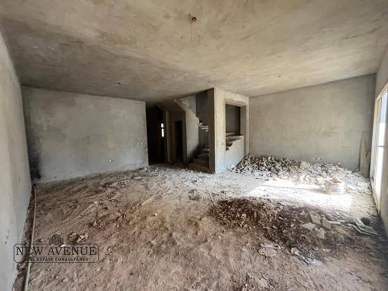 8 WhatsApp Image 2024-12-05 at 2.53. 18 PM. jpg