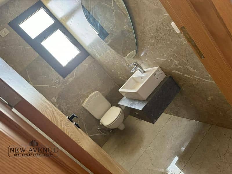 3 WhatsApp Image 2024-10-10 at 12.02. 45 PM (1). jpg