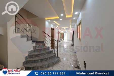 4 Bedroom Duplex for Sale in Sidi Beshr, Alexandria - 20241031_173654. jpg