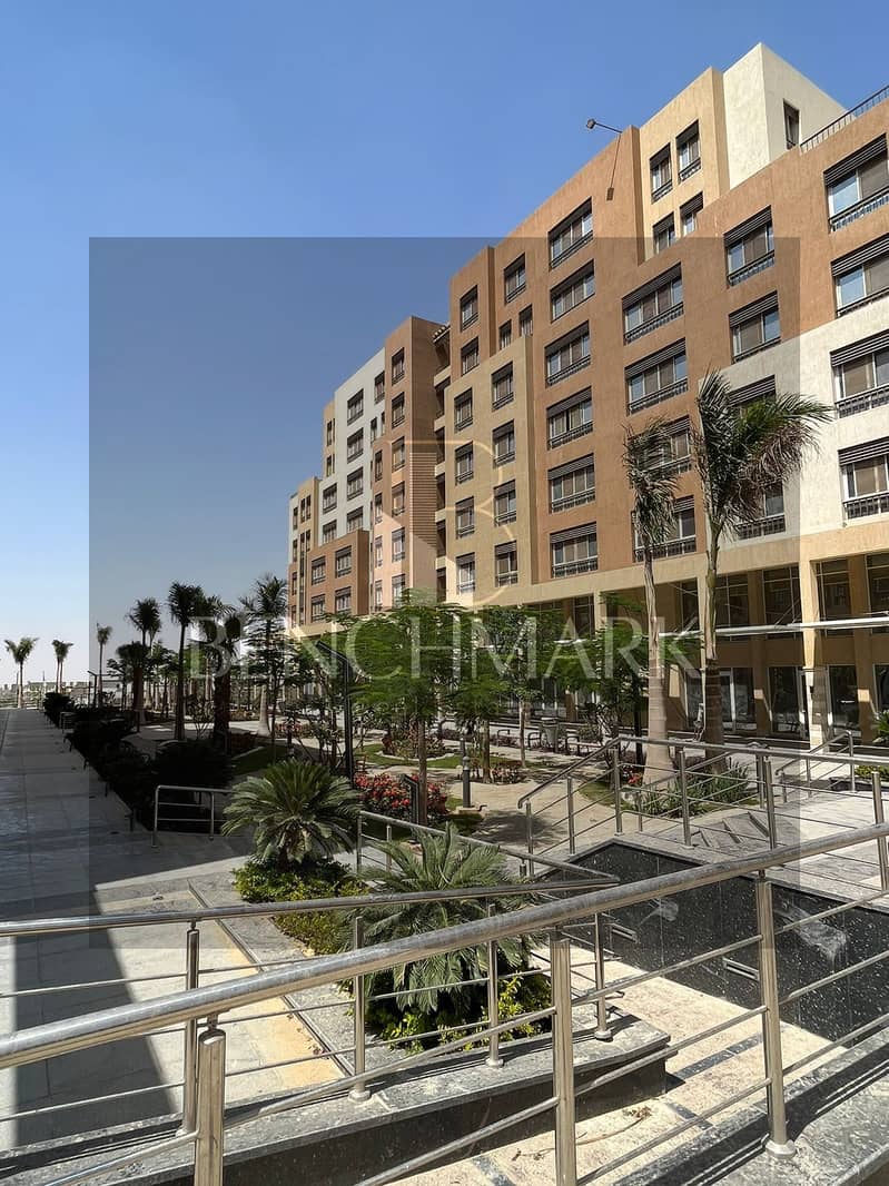 15 091d163d-fc77-4662-b707-5efda8983ab8. jpeg