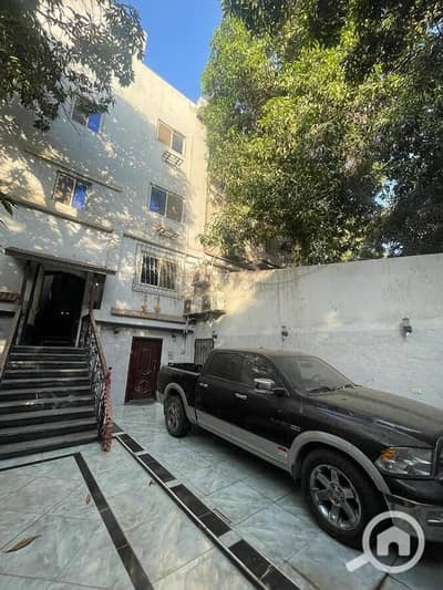 11 Bedroom Villa for Sale in Maadi, Cairo - WhatsApp Image 2025-01-13 at 6.02. 16 PM (1). jpeg