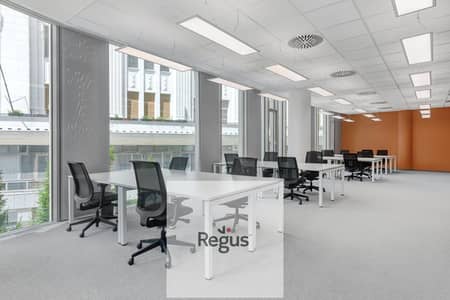 مکتب  للايجار في المعادي، القاهرة - Signature Szervita Square 5134 Budapest Hungary Large Office. jpg