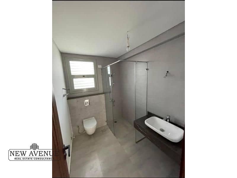 9 WhatsApp Image 2024-04-29 at 2.55. 14 PM (1). jpg