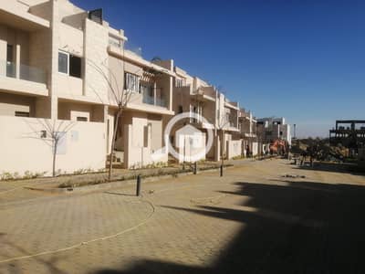 3 Bedroom Townhouse for Sale in 6th of October, Giza - WhatsApp Image 2025-01-16 at 1.52. 29 PM (1). jpeg