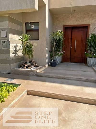 5 Bedroom Villa for Sale in Mostakbal City, Cairo - 468533356_2707165669466428_7518146357951477649_n. jpg