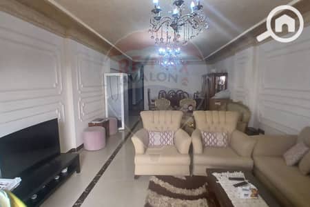 3 Bedroom Flat for Sale in Kafr Abdo, Alexandria - 1. jpg