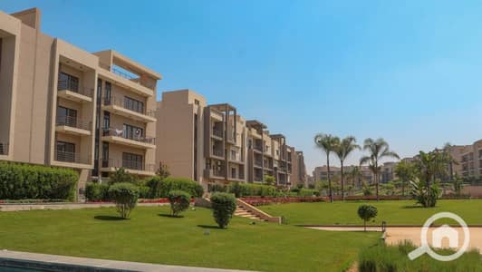 2 Bedroom Flat for Sale in Sheikh Zayed, Giza - 1-1. jpg