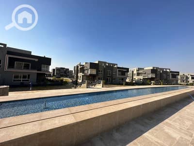 2 Bedroom Apartment for Sale in 6th of October, Giza - IMG-20241118-WA0028. jpg