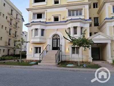 4 Bedroom Duplex for Sale in 6th of October, Giza - 332060506_573793064686918_691823539896621401_n. jpg