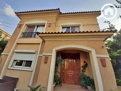 4 Bedroom Villa for Sale in Katameya, Cairo - 29f1a415-7b4e-4f09-adbb-8fec6c209b4e. jpg