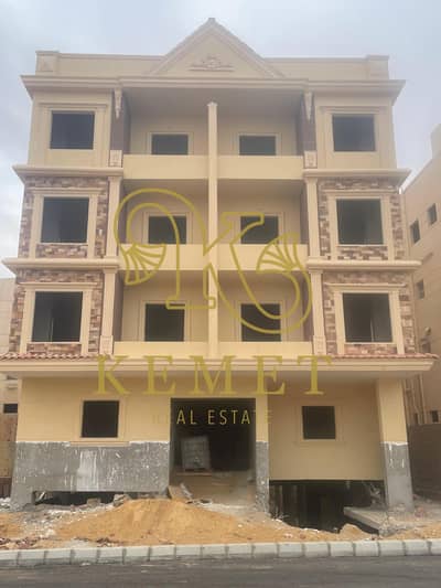 3 Bedroom Flat for Sale in New Cairo, Cairo - b. jpg