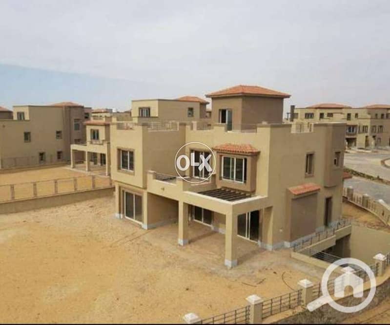 Standalone 1290 m in palm Hill katameya pk1_ with Basement+acess roof