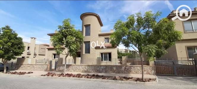 4 Bedroom Villa for Sale in New Cairo, Cairo - Villa 700 m in palm hills katameya pk1 _with lowest price
