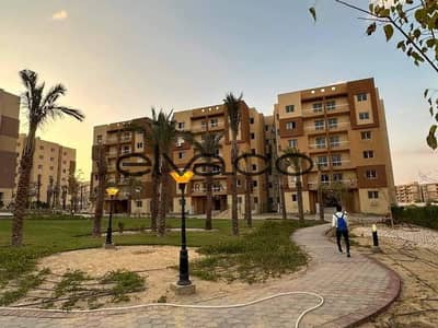 2 Bedroom Flat for Sale in 6th of October, Giza - شقة للبيع في حدائق اكتوبر على طريق الواحات (1). jpg