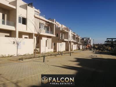 4 Bedroom Twin House for Sale in 6th of October, Giza - cf120a39-531a-4c40-be3c-b5b9cfcbf0b1. jpg