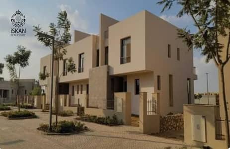 4 Bedroom Townhouse for Sale in 6th of October, Giza - Picture6. jpg