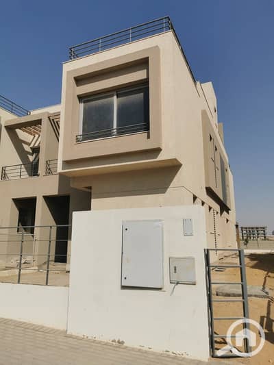 6 Bedroom Villa for Sale in New Cairo, Cairo - WhatsApp Image 2024-12-19 at 00.45. 05 (2). jpeg