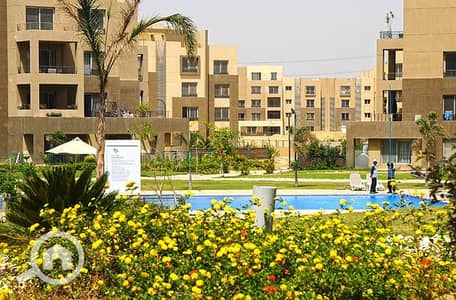 3 Bedroom Flat for Sale in 6th of October, Giza - apartments-For-Sale-in-palm-parks. jpg