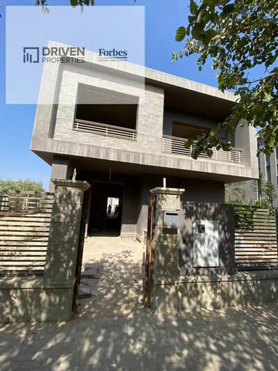 5 Bedroom Villa for Sale in 6th of October, Giza - WhatsApp Image 2024-10-22 at 17.20. 01 (1). jpeg