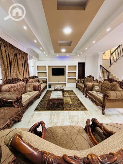 5 Bedroom Villa for Sale in Sheikh Zayed, Giza - WhatsApp Image 2025-02-02 at 4.47. 59 PM. jpeg