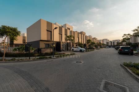 3 Bedroom Townhouse for Sale in Shorouk City, Cairo - 1f346063-5738-4e57-955f-04a2d0b0d59f. jpeg