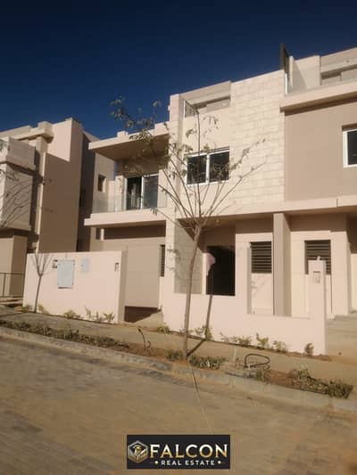 3 Bedroom Townhouse for Sale in 6th of October, Giza - a13a215c-6b9e-4d80-8d18-6bf6cfc77aed. jpeg