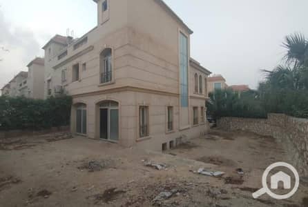 5 Bedroom Twin House for Sale in New Cairo, Cairo - 8d3e0d6a-d951-493e-87fb-e4c087c13f5f. jpg