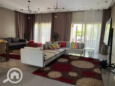 4 Bedroom Townhouse for Sale in Sheikh Zayed, Giza - WhatsApp Image 2025-01-22 at 1.46. 11 PM. jpeg