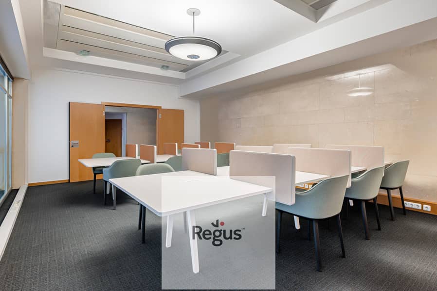 9 Regus Stock Exchange 154 Vienna Austria Coworking 1. jpg