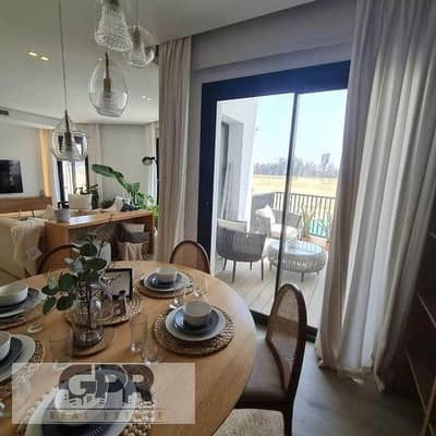 4 Bedroom Apartment for Sale in New Cairo, Cairo - Villa for sale in the First Settlement in front of the Police Academy on Suez Road