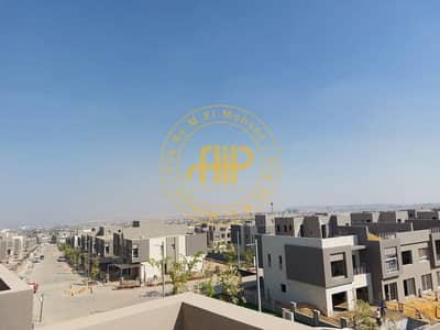 4 Bedroom Townhouse for Sale in Sheikh Zayed, Giza - WhatsApp Image 2025-01-04 at 23.26. 10_a1e055b4. jpg