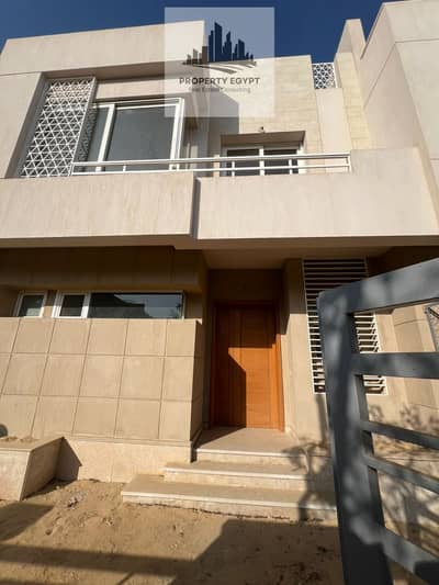 5 Bedroom Villa for Sale in Sheikh Zayed, Giza - WhatsApp Image 2025-01-06 at 10.22. 59 AM. jpeg