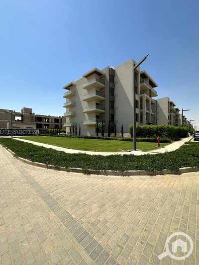 3 Bedroom Apartment for Sale in New Cairo, Cairo - IMG-20241021-WA0034. jpg