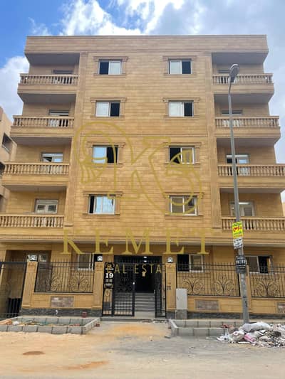 3 Bedroom Flat for Sale in New Cairo, Cairo - ب. jpg