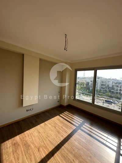 3 Bedroom Duplex for Sale in 6th of October, Giza - IMG-20241115-WA0070. jpg