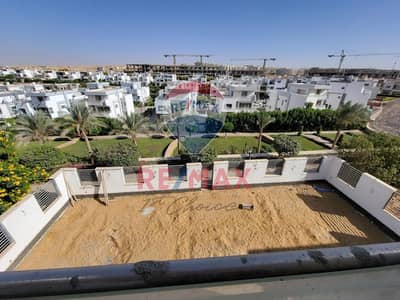 7 Bedroom Villa for Sale in New Cairo, Cairo - 6ff7b112-23c2-488a-a798-0f17ce5e287e. jpg