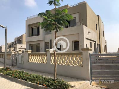 توين هاوس 5 غرف نوم للبيع في 6 أكتوبر، الجيزة - Villa-in-Palm-Hills-Golf-Views. jpg