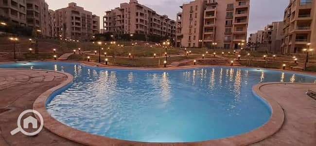 3 Bedroom Apartment for Sale in 6th of October, Giza - For quick sale, 200 sqm apartment in Garden Hills Compound, 6th of October